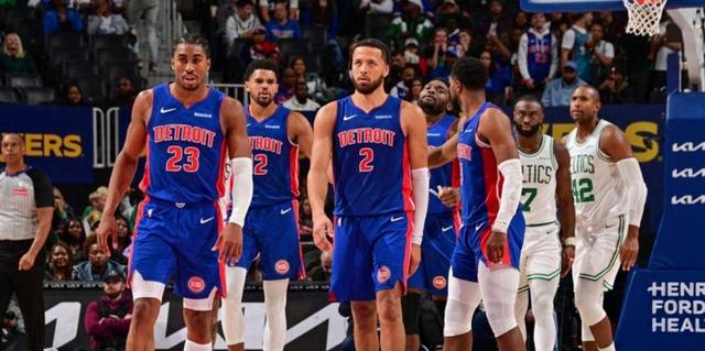 活塞队首发队员名单